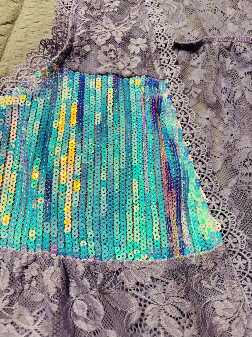 Origami Lavender Lace Vest with Iridescent Sequin Panels - Picture 5 of 5